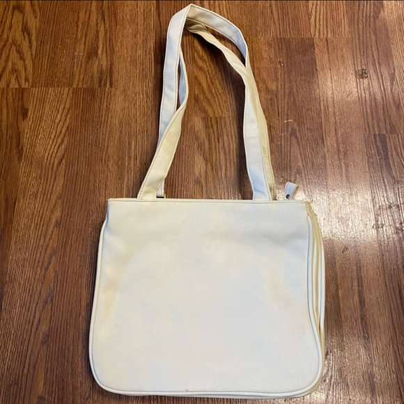 Vintage 80’s 90’s Square Shaped Off White Cream Purse - Picture 2 of 7